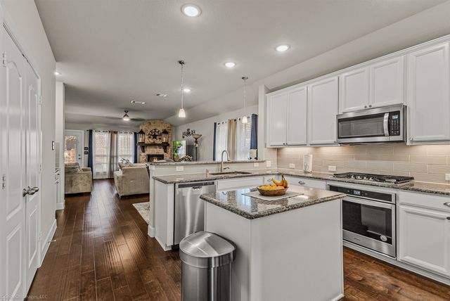 2064 Glaston Road, Forney, TX 75126