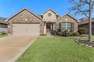 2064 Glaston Road, Forney, TX 75126