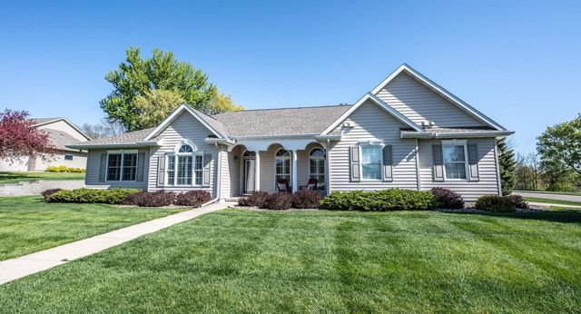 1548 18th Avenue NW, Faribault, MN 55021