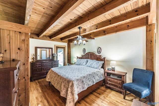1231 Dug Hill Road, Brownsboro, AL 35741