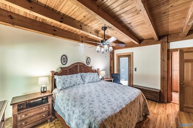 1231 Dug Hill Road, Brownsboro, AL 35741