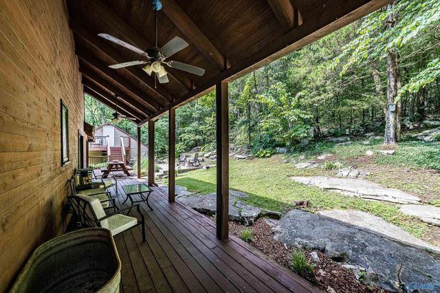 1231 Dug Hill Road, Brownsboro, AL 35741