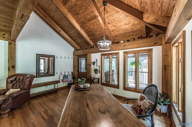 1231 Dug Hill Road, Brownsboro, AL 35741