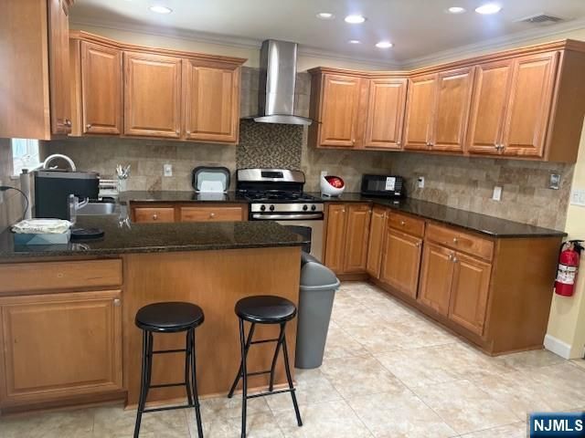 34 Marjorie Terrace, Englewood Cliffs, NJ 07632