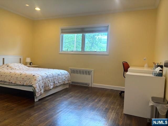 34 Marjorie Terrace, Englewood Cliffs, NJ 07632