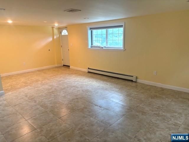 34 Marjorie Terrace, Englewood Cliffs, NJ 07632