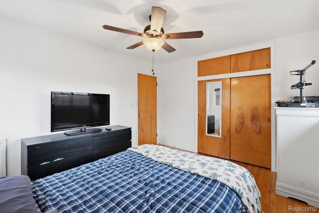 20816 Yale Street, St. Clair Shores, MI 48081