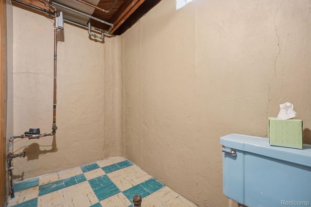 20816 Yale Street, St. Clair Shores, MI 48081