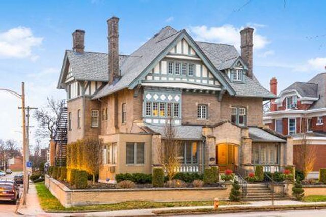1349 E Broad Street, Columbus, OH 43205