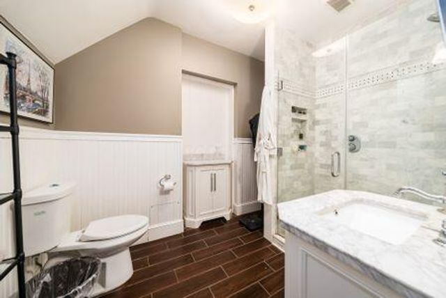 1349 E Broad Street, Columbus, OH 43205