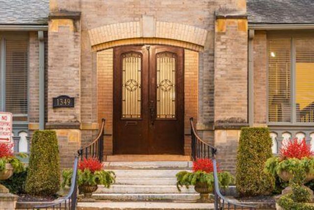 1349 E Broad Street, Columbus, OH 43205