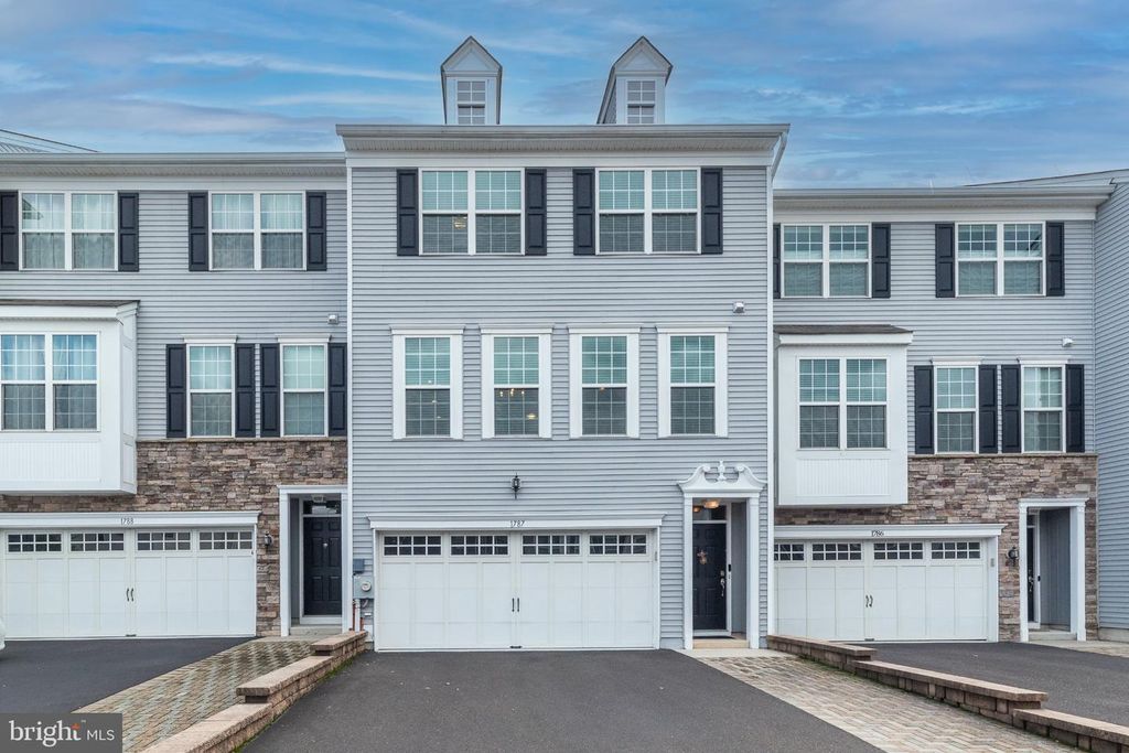 1787 HICKORY LN, LANGHORNE, PA 19047 — exterior