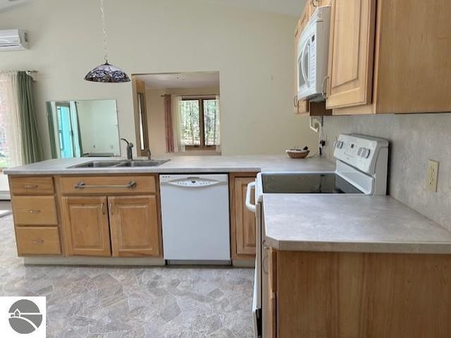 1095 E Lincoln Street, East Tawas, MI 48730