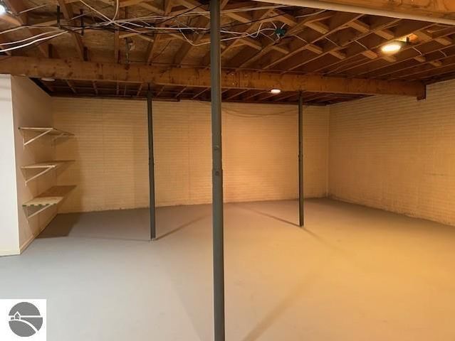 1095 E Lincoln Street, East Tawas, MI 48730