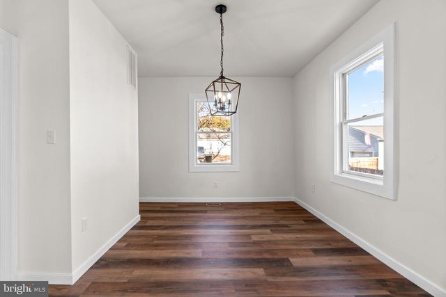 4 4TH AVE, Baltimore, MD 21225