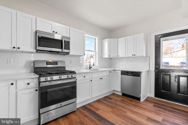 4 4TH AVE, Baltimore, MD 21225