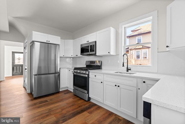 4 4TH AVE, Baltimore, MD 21225