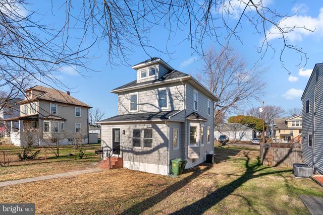 4 4TH AVE, Baltimore, MD 21225