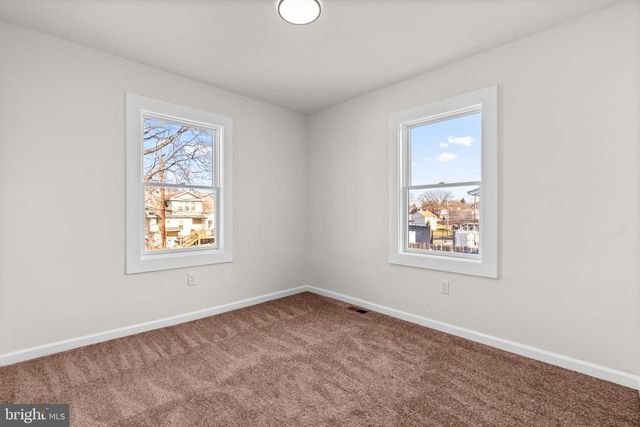 4 4TH AVE, Baltimore, MD 21225