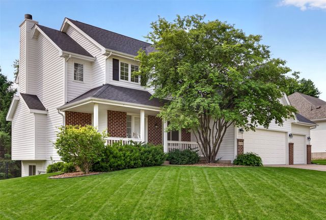 8106 Wilden Drive, Urbandale, IA 50322