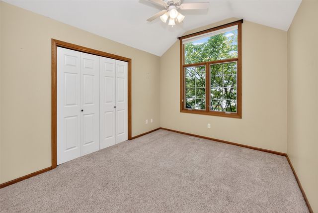 8106 Wilden Drive, Urbandale, IA 50322