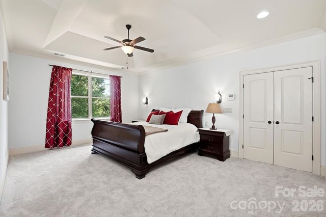 13302 Bally Bunnion Way, Davidson, NC 28036
