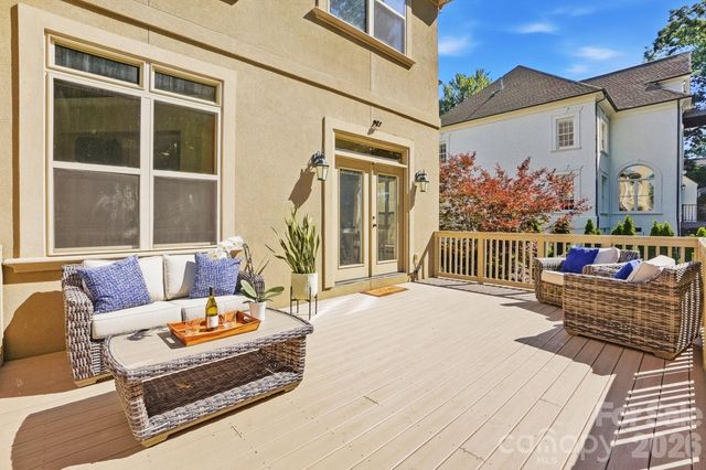 13302 Bally Bunnion Way, Davidson, NC 28036