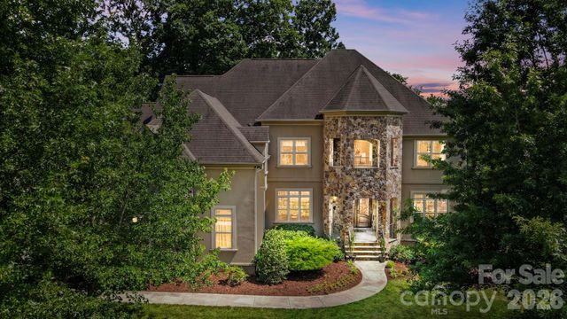 13302 Bally Bunnion Way, Davidson, NC 28036