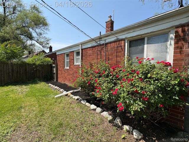 1073 Colonial Drive, Inkster, MI 48141