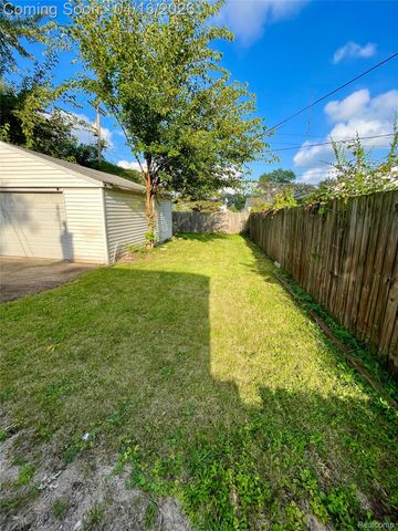 1073 Colonial Drive, Inkster, MI 48141