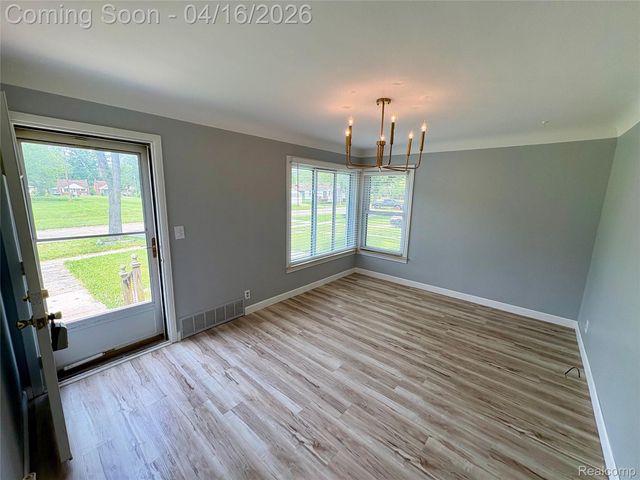 1073 Colonial Drive, Inkster, MI 48141