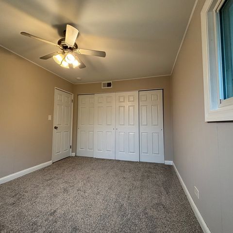 2500 W Birchwood Avenue A, Chicago, IL 60645