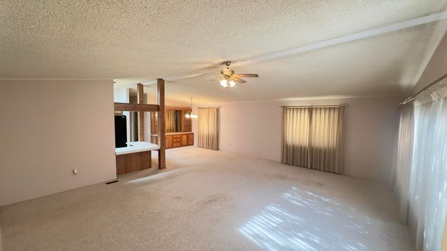 2459 N Oaks Street 28, Tulare, CA 93274