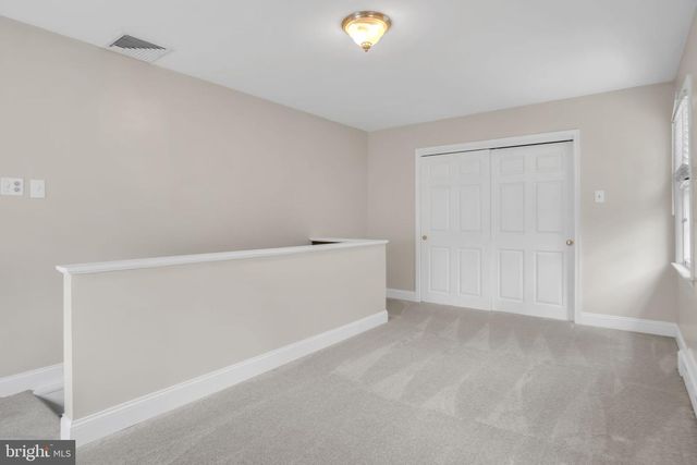 37 W MAIN ST, Mountville, PA 17554
