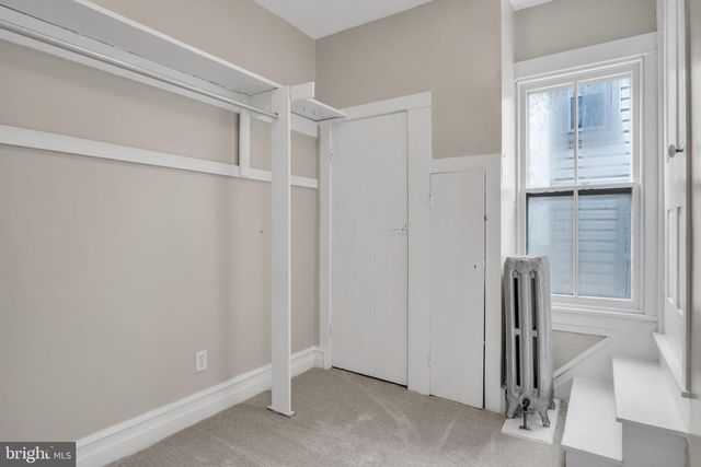 37 W MAIN ST, Mountville, PA 17554
