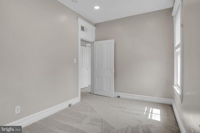 37 W MAIN ST, Mountville, PA 17554