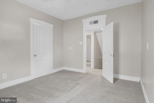 37 W MAIN ST, Mountville, PA 17554