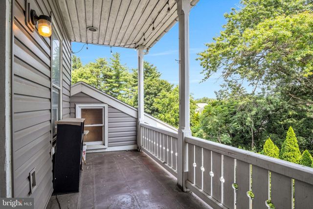 37 W MAIN ST, Mountville, PA 17554