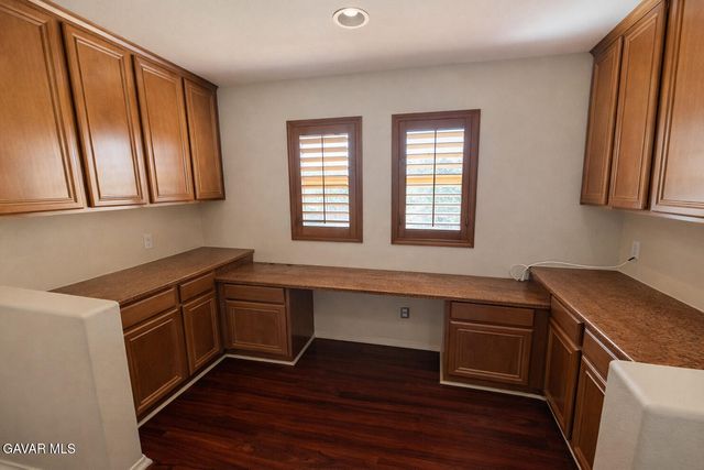 43704 W 47th Street, Lancaster, CA 93536