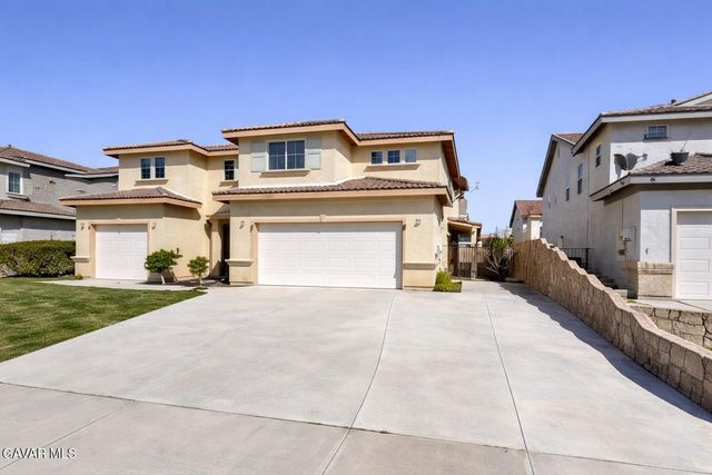 43704 W 47th Street, Lancaster, CA 93536