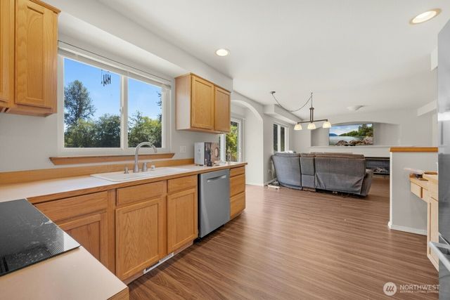 2804 124th Avenue NE, Lake Stevens, WA 98258