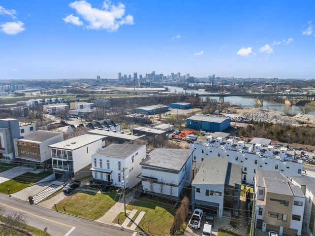 114 Fern Ave, Nashville, TN 37207