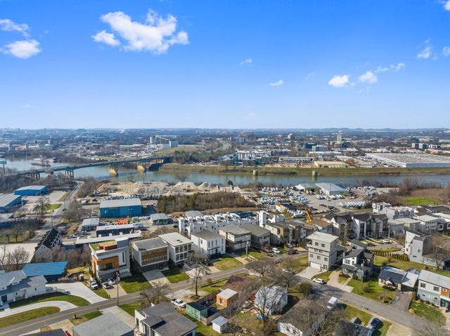 114 Fern Ave, Nashville, TN 37207