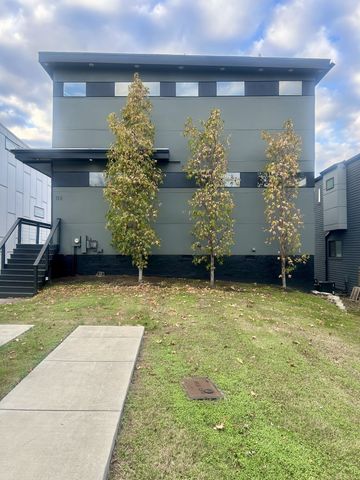 114 Fern Ave, Nashville, TN 37207