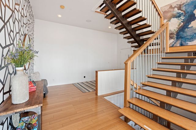 114 Fern Ave, Nashville, TN 37207