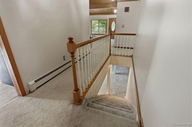 1215 Oakwood Road, Ortonville, MI 48462