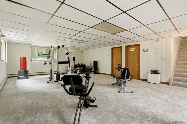 1215 Oakwood Road, Ortonville, MI 48462