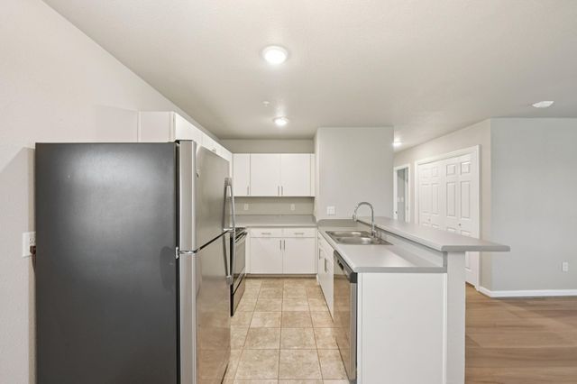 254 Plez Morgan Drive E, Montgomery, TX 77356