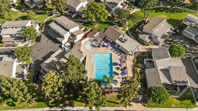 409 N Via Roma, Anaheim, CA 92806