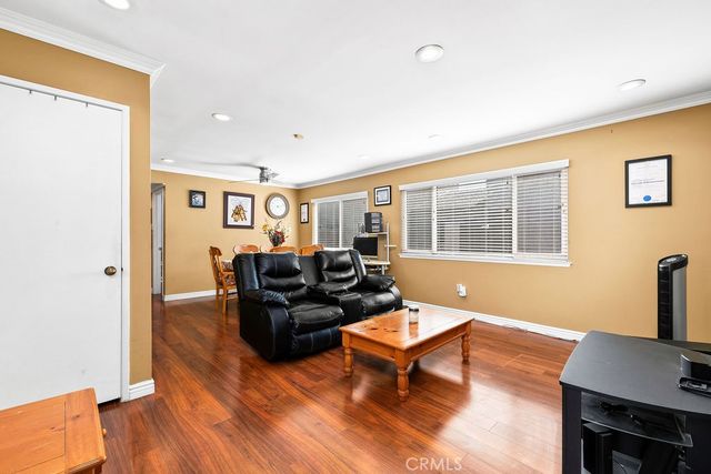 409 N Via Roma, Anaheim, CA 92806